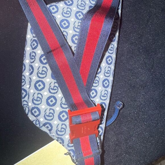 Brand new with box GG geometric-jacquard canvas belt bag - Picture 4 of 10